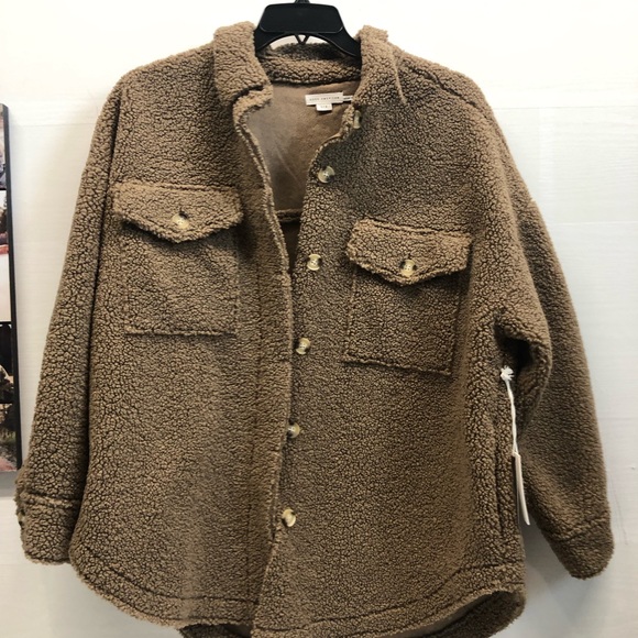 Good American teddy coat, tan, NWT - Picture 15 of 16